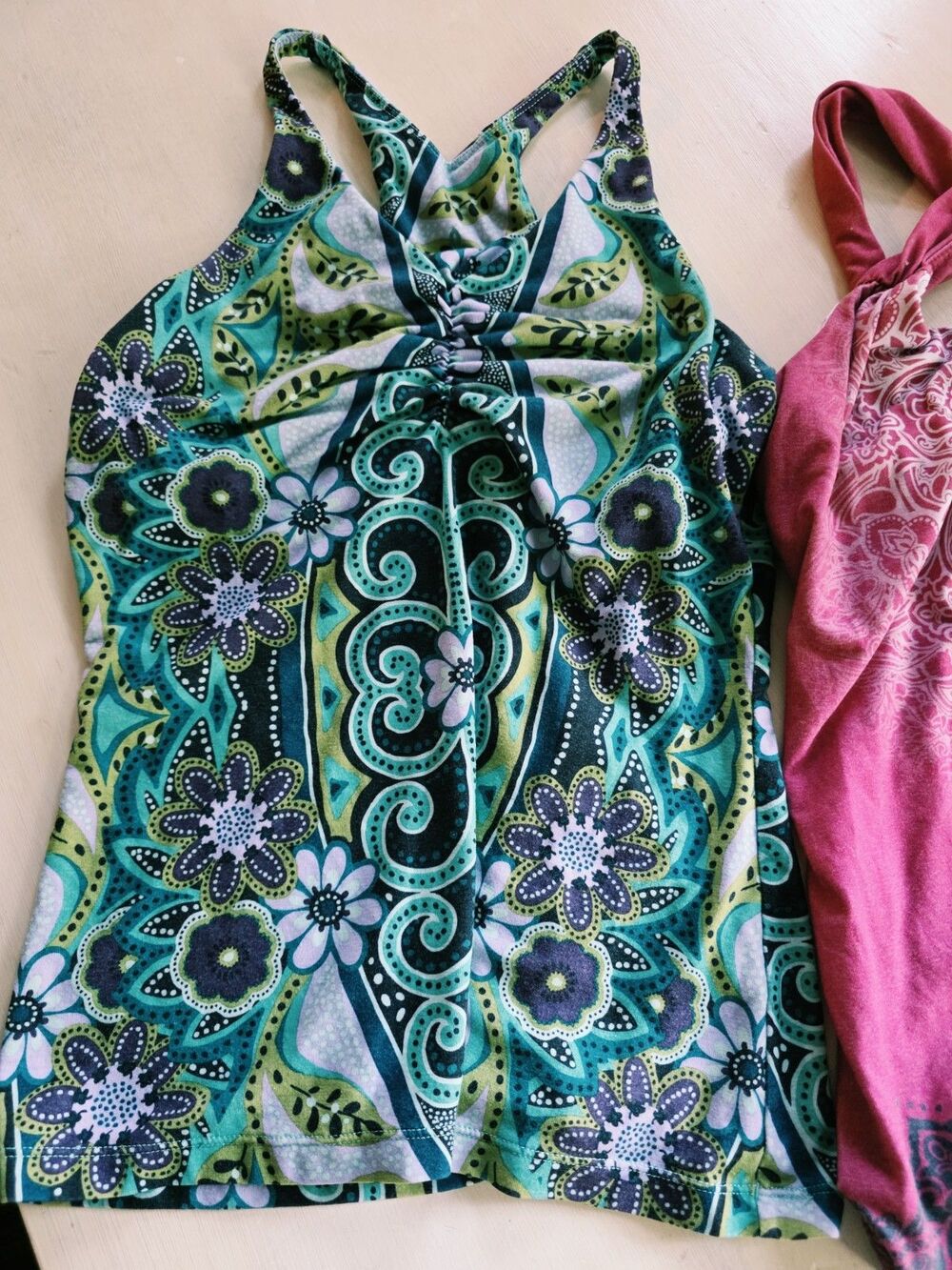 Two tops by prAna Crossback Built-in Tank Bra Pink and Green M - Picture 10 of 13